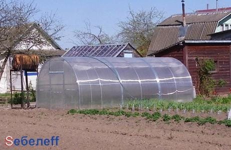 Установка теплицы из поликарбоната на фундамент Установка теплицы из поликарбоната на фундамент