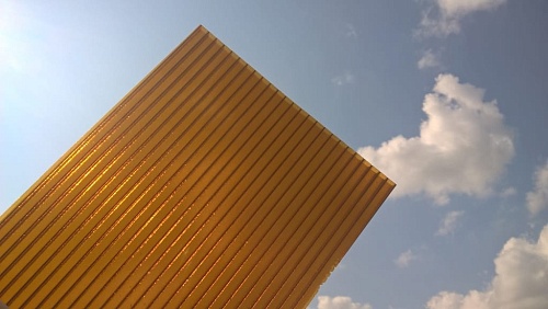 картинка Сотовый поликарбонат премиум ROYALPLAST 8 мм янтарь, 6 м