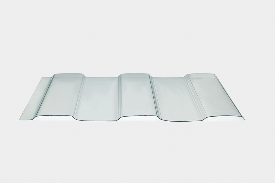картинка Профилированный поликарбонат C-8 прозрачный 0,8 мм 3 м.